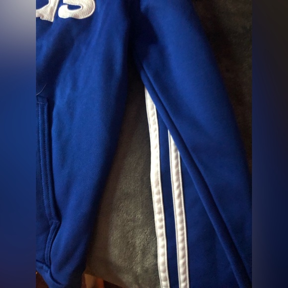 Perfect condition BNWOT adidas hoodie - Picture 3 of 4
